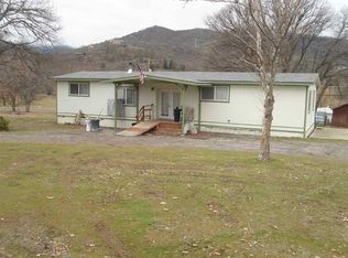 4915 Schulmeyer Rd, Yreka, CA 96097
