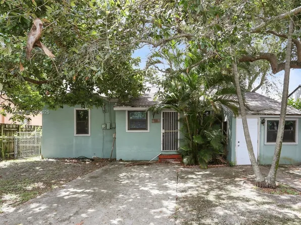 118 NW 44th St, Miami, FL 33127