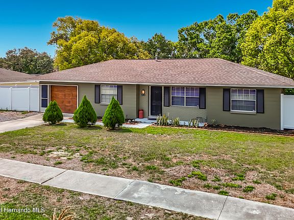 2nd image of 541 Edgehill Ave