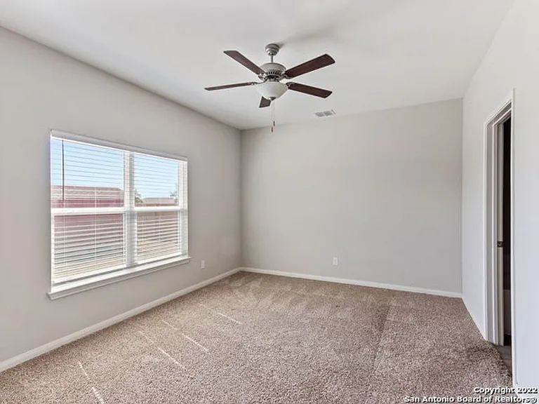 6550 Underwood Way — Photo 38