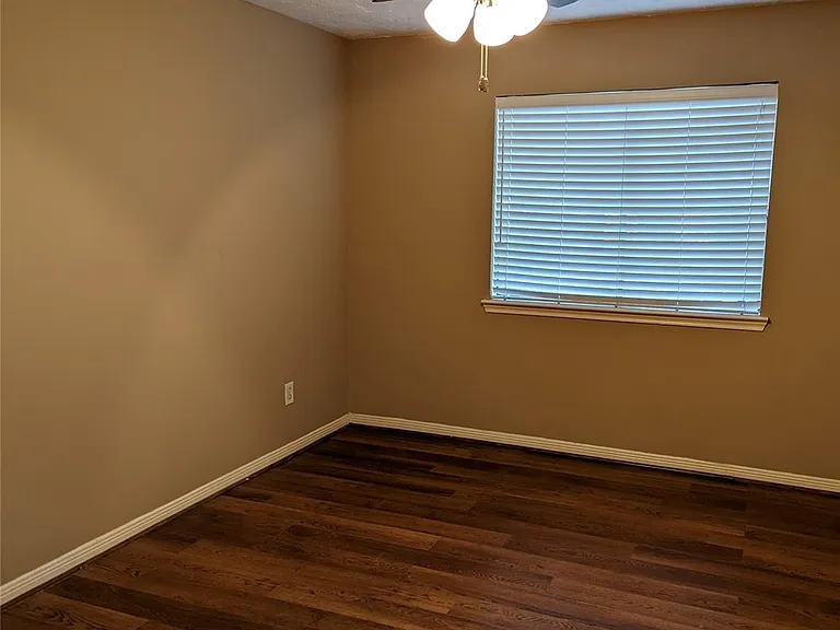 3500 Tangle Brush Dr #117 — Photo 6