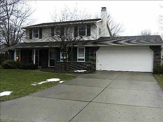1st image of 20 Elm Ct