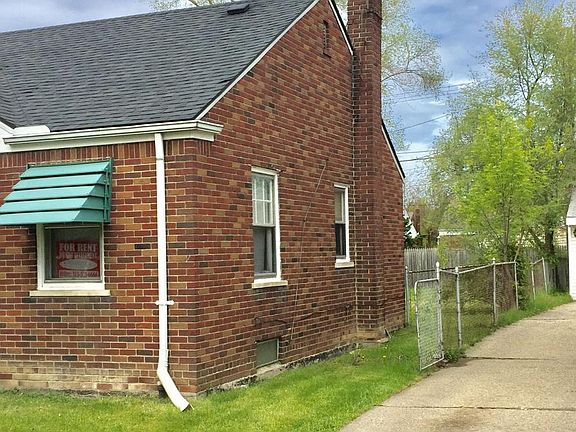 2nd image of 16429 Rossini Dr