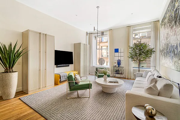 Sold by Compass | media 3