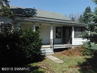 1st image of 821 N Kalamazoo St