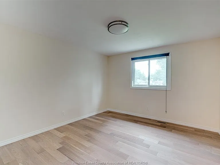 398 Brighton Rd — Photo 39
