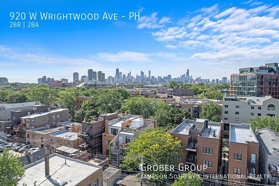 1st image of 920 W Wrightwood Ave #Penthouse