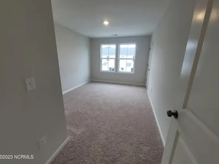 9008 Laurel Bay Ln — Photo 19