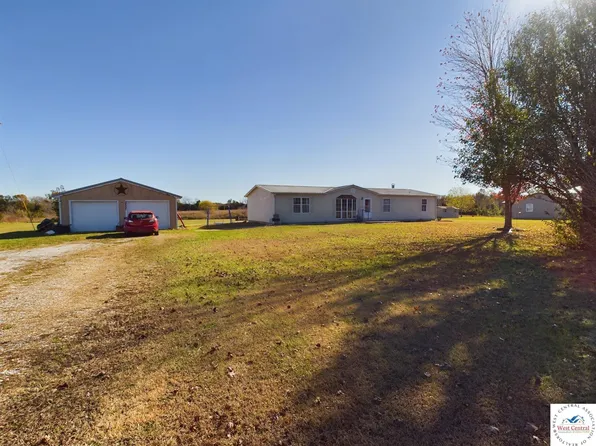 1298 S Ehwy Pp County Rd, Clinton, MO 64735
