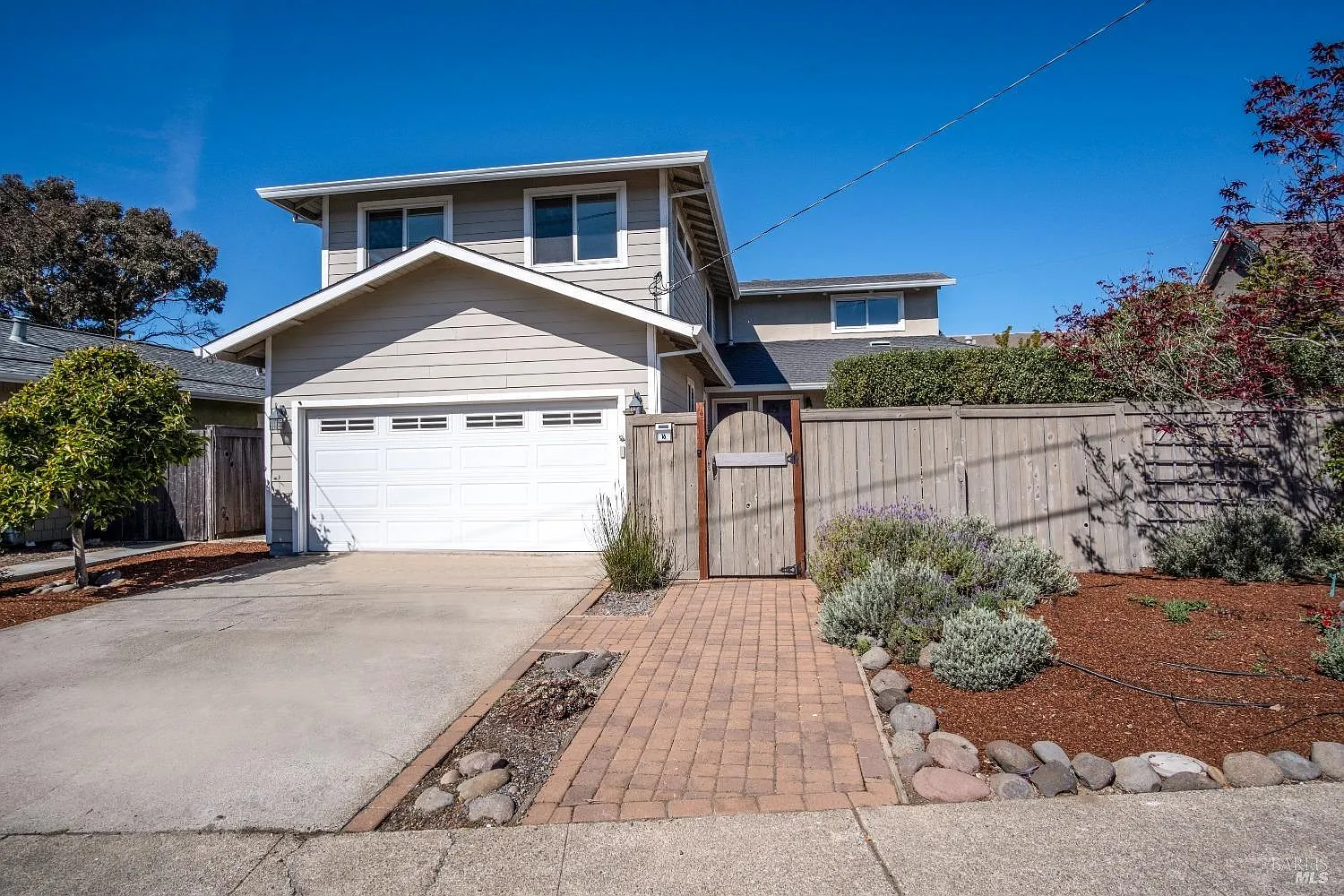16 Estrada Lane photo 1