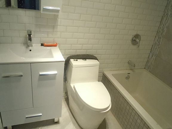 3rd image of 221 Malcolm X Blvd #1A
