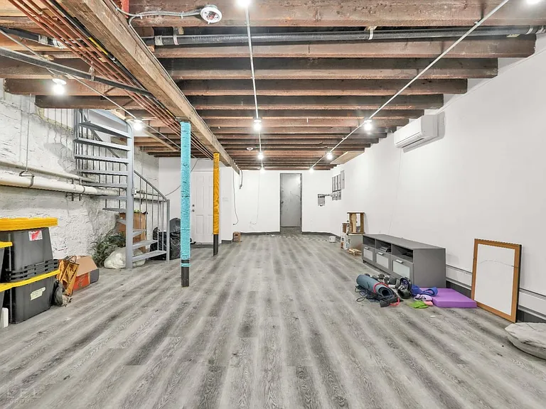 729 Chauncey St #2A — Photo 18