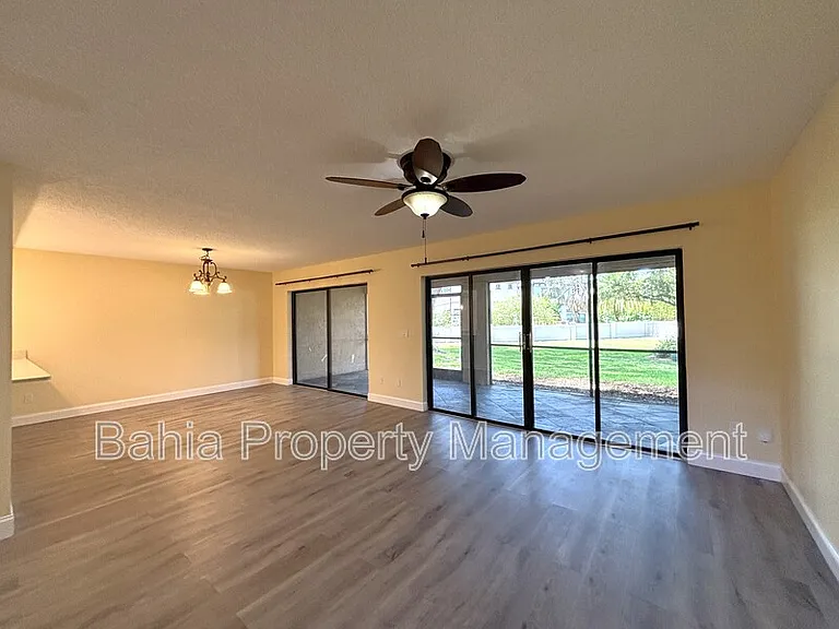 8048 Sandpoint Blvd — Photo 4