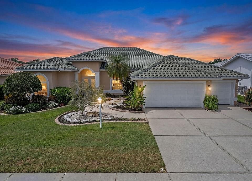 1st image of 1543 WATERFORD DRIVE