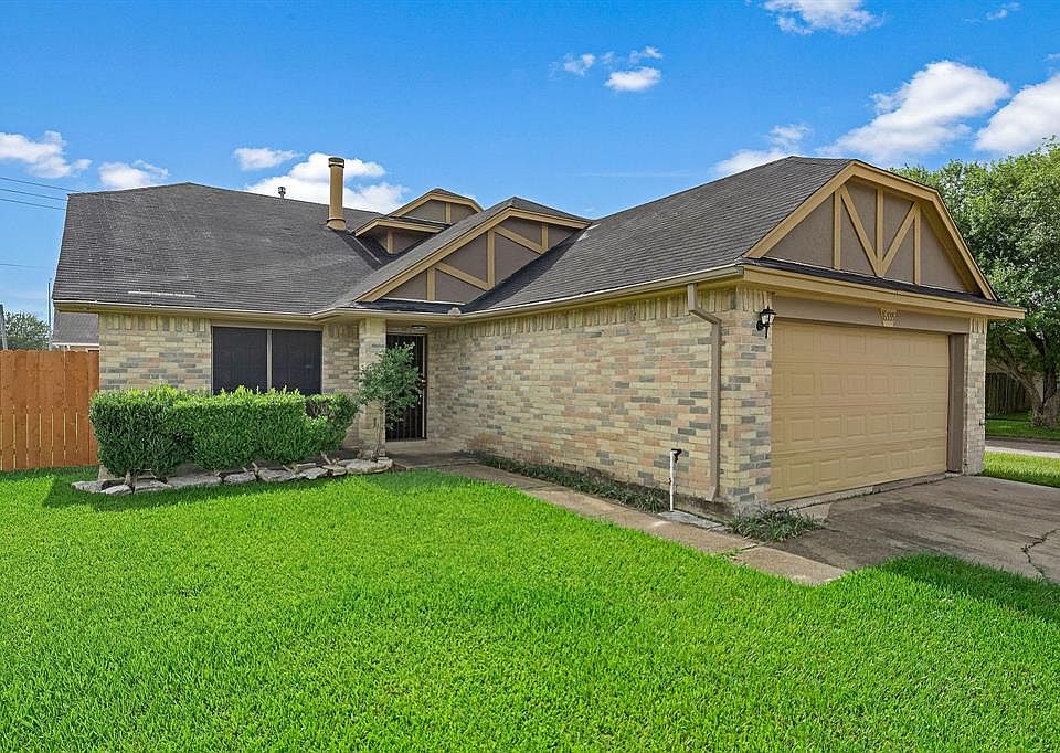1st image of 16335 San Mateo Dr