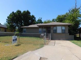 2904 NW 24th St, Lawton, OK 73505
