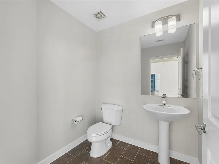 5925 Almeda Rd #11702 — Photo 14