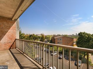 431 N Armistead St APT T1, Alexandria, VA 22312