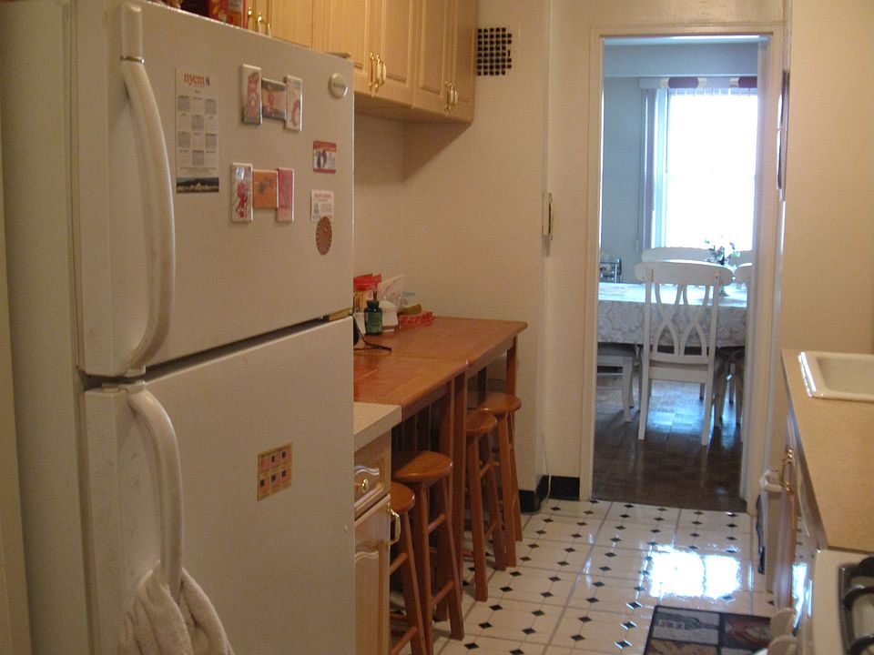 2nd image of 8515 Main St APT 5I