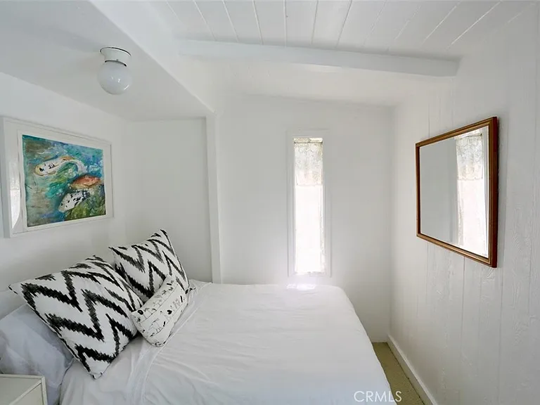 460 Saint Anns Dr — Photo 15