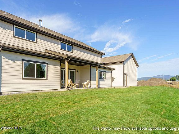 4th image of 993 W Cordgrass Ave