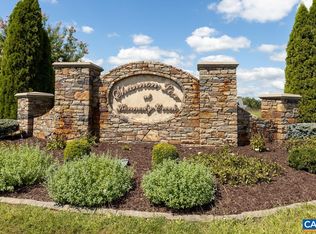 5 Jaspers Ln, Stuarts Draft, VA 24477