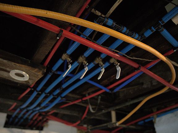 5th image of 500 W Clay Ave