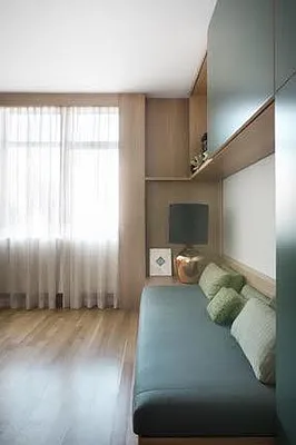 Rented by R New York | media 60