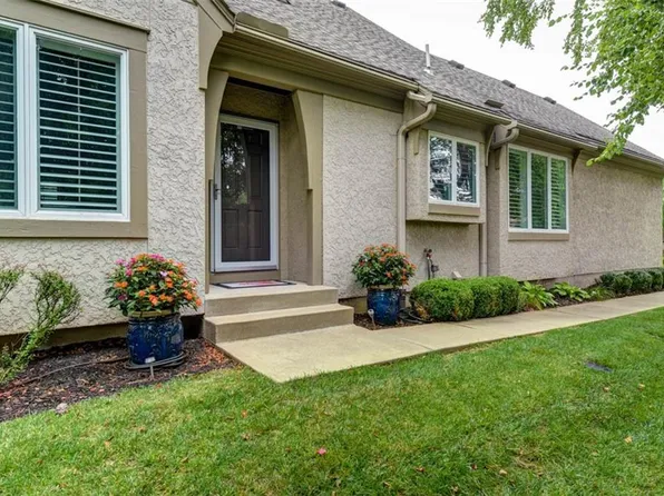 14301 Russell St, Overland Park, KS 66223