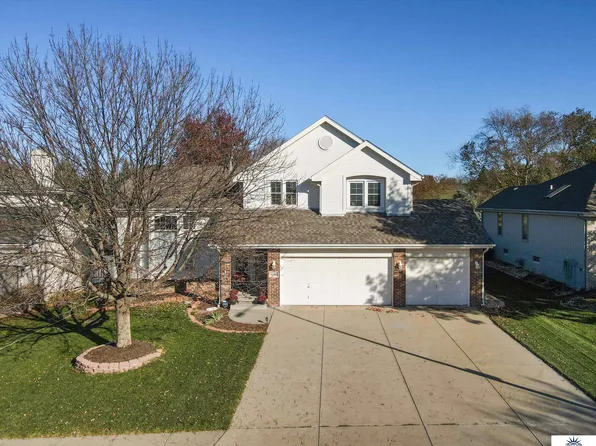 16264 Taylor St, Omaha, NE 68116