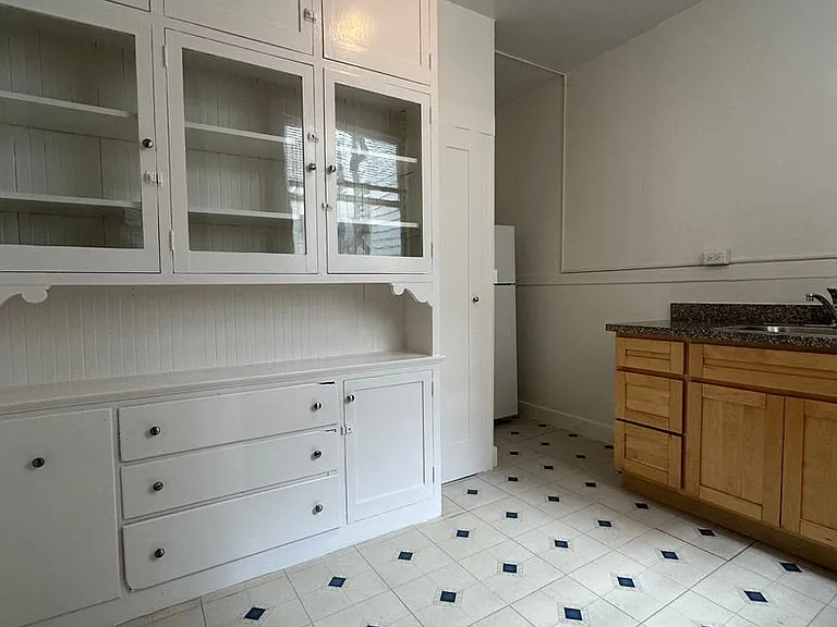 1230 Hyde St #744R — Photo 7