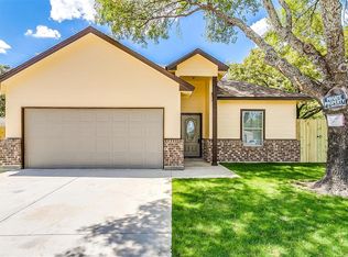 1529 Whippoorwill Ct, Azle, TX 76020