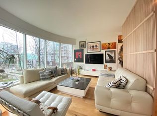 1661 Ontario St, Vancouver, BC V5Y 0C3