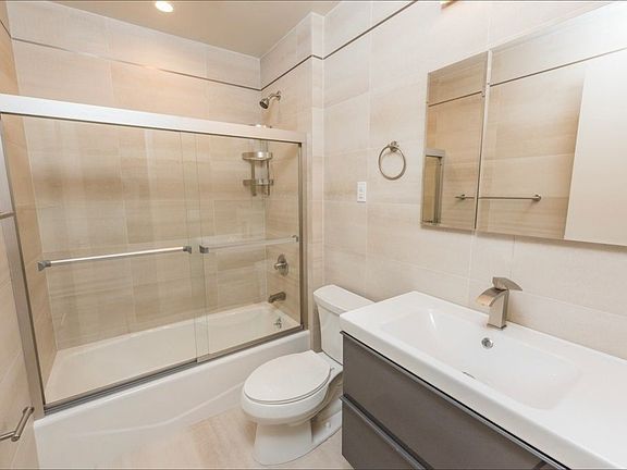 2nd image of 25-35 38th St #2I
