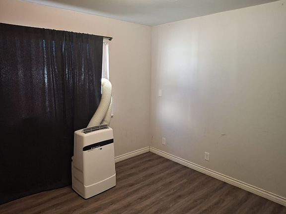5th image of 1820 Cartlen Dr #4