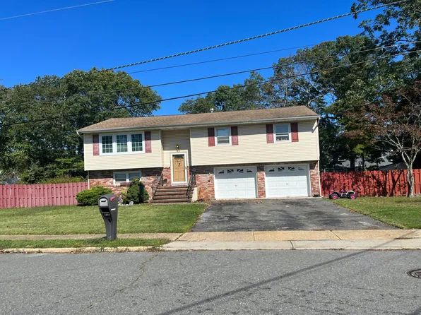 436 Leanora St, Brick, NJ 08723