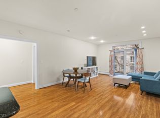 207-31 Shearwater Ct West #31, Jersey City, NJ 07305