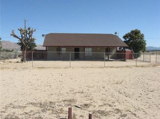 19794 Poppy Rd, Apple Valley, CA 92308