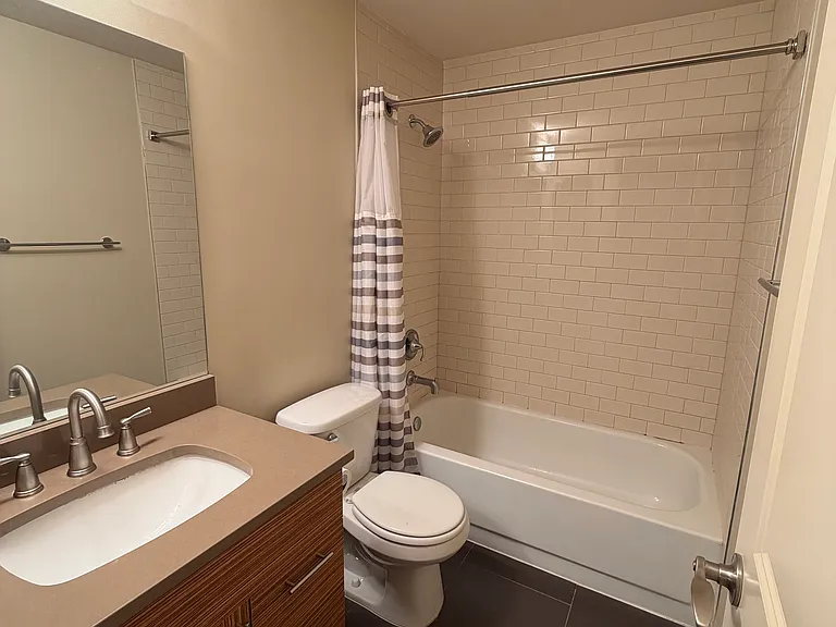 15070 NE 82nd St — Photo 11