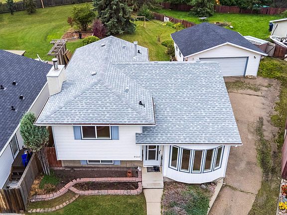 2nd image of 9540 178th Ave NW