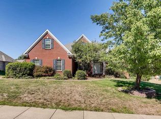 2400 Waterstone Dr, Evansville, IN 47725