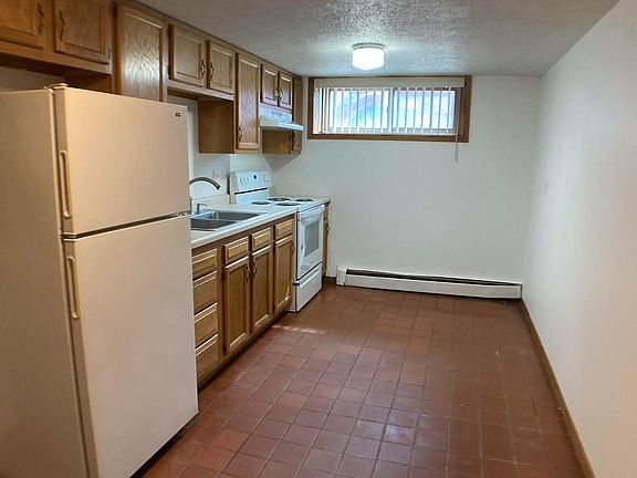 3rd image of 3-1206 14th Ave S #3
