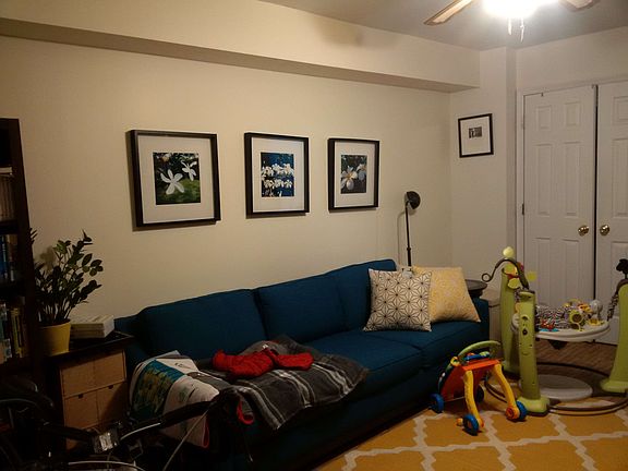 2nd image of 2138 47th St #1