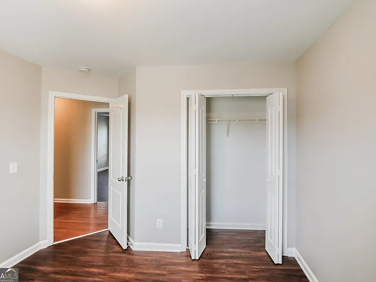 55 Richmond Dr — Photo 15