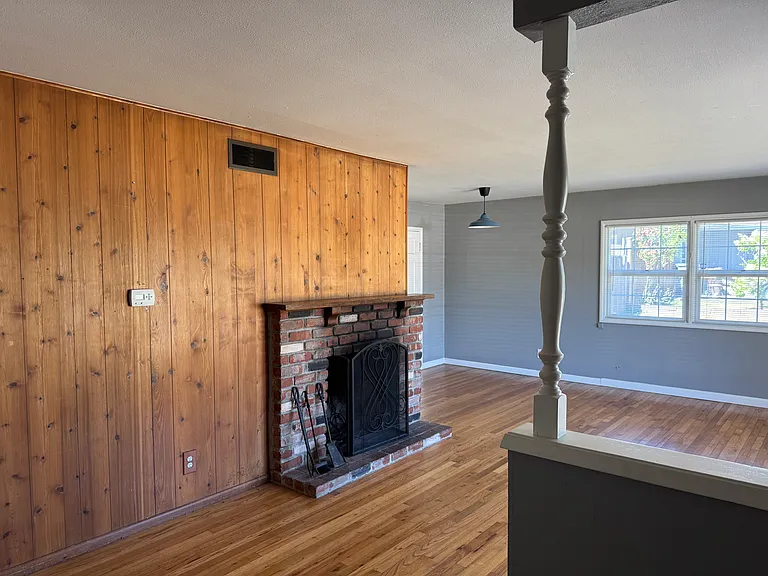 3125 SW 121st Ave — Photo 2