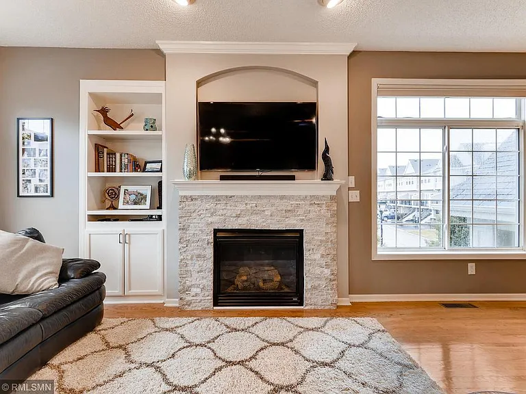 14468 Sumter Ave — Photo 4