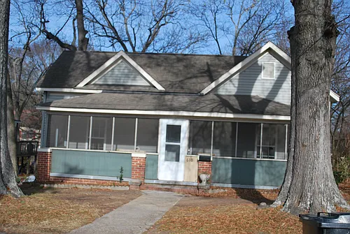 610 Oak St Photo 1