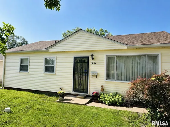 1904 Black Ave, Springfield, IL 62702