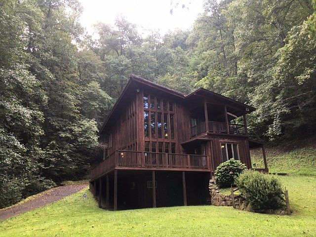 1st image of 280 Leatherwood Ln