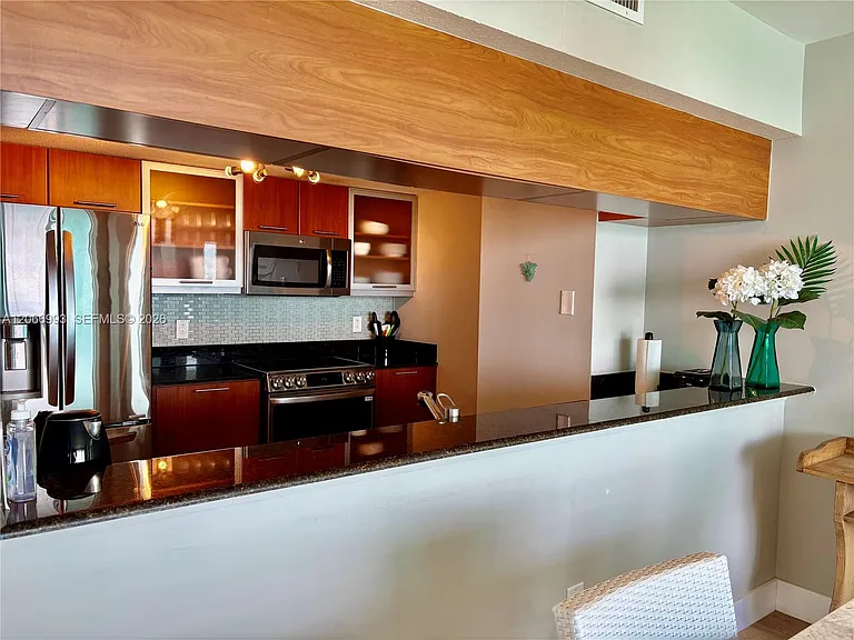 1800 N Bayshore Dr #4209 — Photo 6